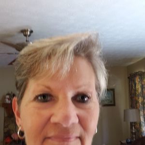 Meet your Posher, Ramona